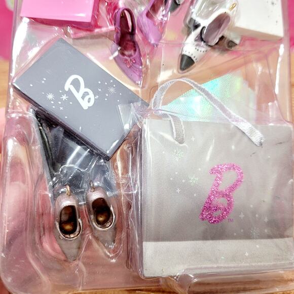 Hallmark Keepsake Barbie Step Out in Style Ornament Set 2005 Shoes Box Gift Bag - Picture 4 of 5